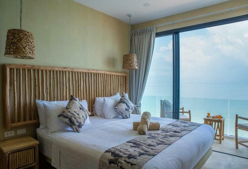 Номер Deluxe Вид на Море с Балконом, Riviera Beach