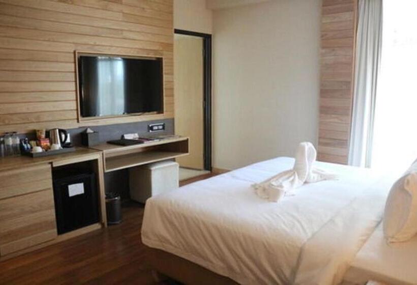 キングサイズベッドのエクゼクティブルーム, Vouk Hotel Suites