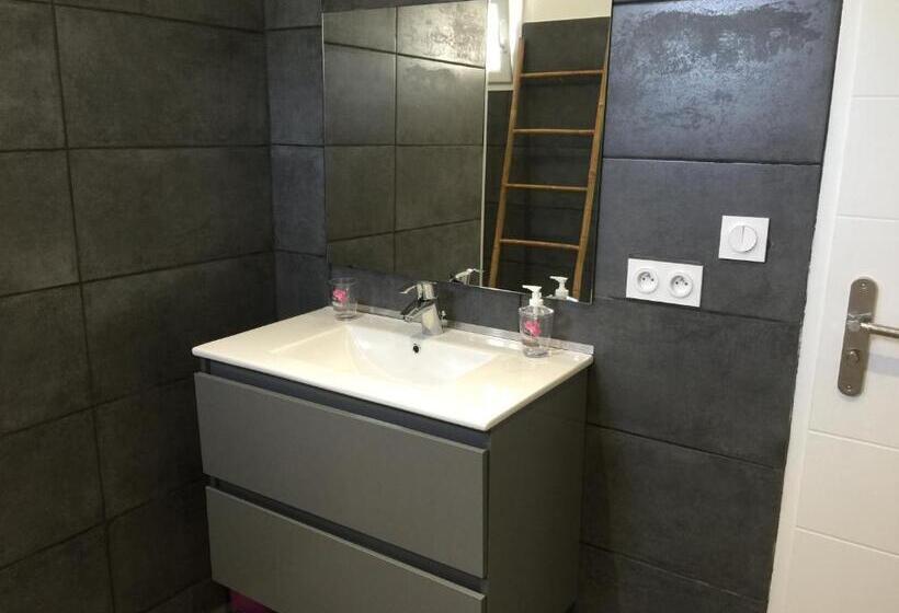Семейный Номер, Chambres D Hôtes Le Mas Du Bijou Bleu