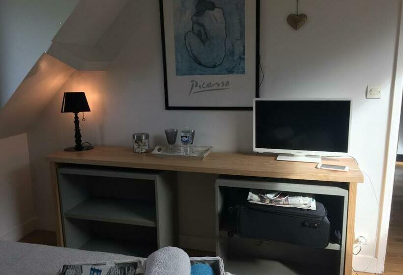 Chambre Standard Vue Mer, La Maison De La Plage   La Cerisaie