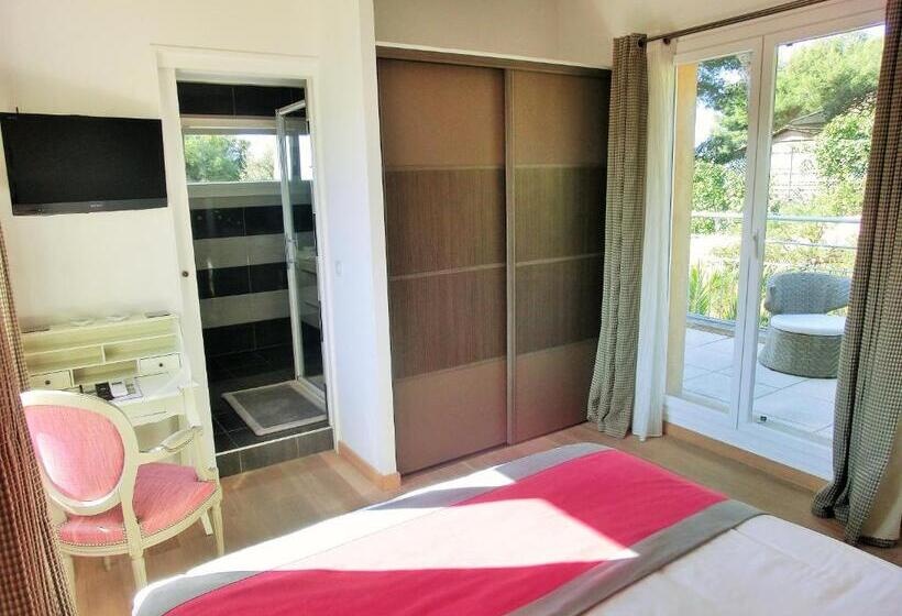 Номер Superior Вид на Море, Villa Azur Golf