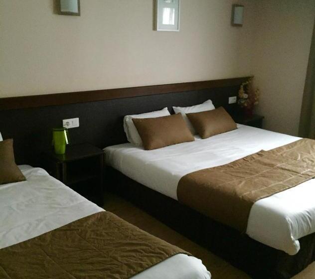 חדר קומפורט לשלושה, Hôtel Particulier Villa Des Marais