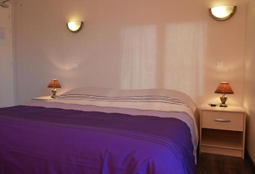 Номер Стандарт, Hôtel Timgad
