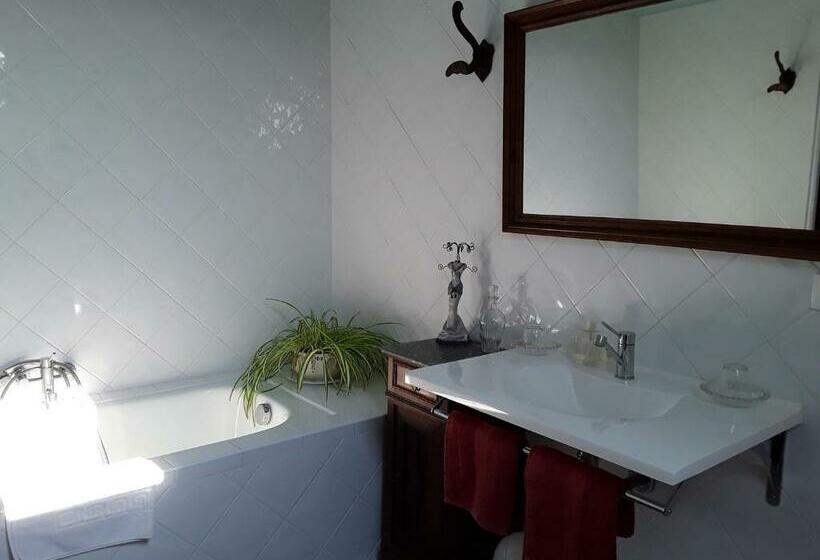 Апартаменты 1 Спальня, La Belvinière Chambres Et Table D Hôtes
