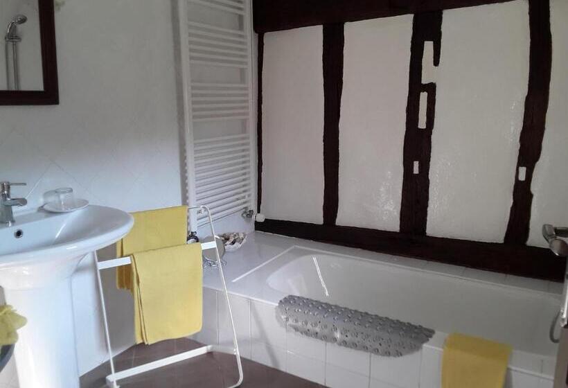 شقة غرفة واحدة, La Belvinière Chambres Et Table D Hôtes