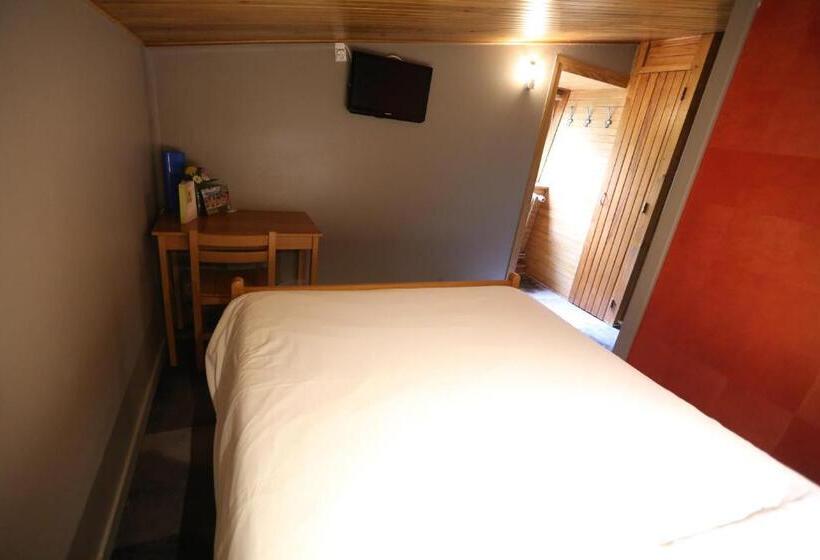 기본룸, Gîte Hôtel Le P Tit Cham
