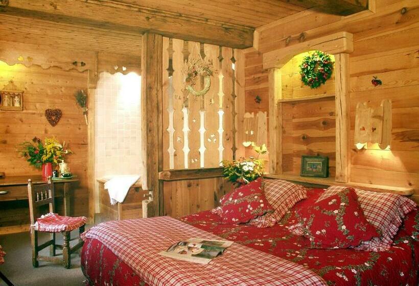 Полулюкс, Les Chalets Hôtel De La Croix Fry