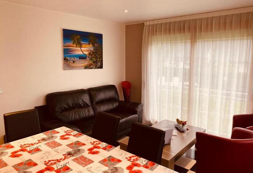 Дом 1 Спальня, Contact Hôtel   Motel Les Bleuets