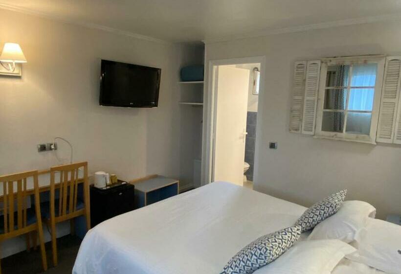 Номер Стандарт, Contact Hôtel   Motel Les Bleuets