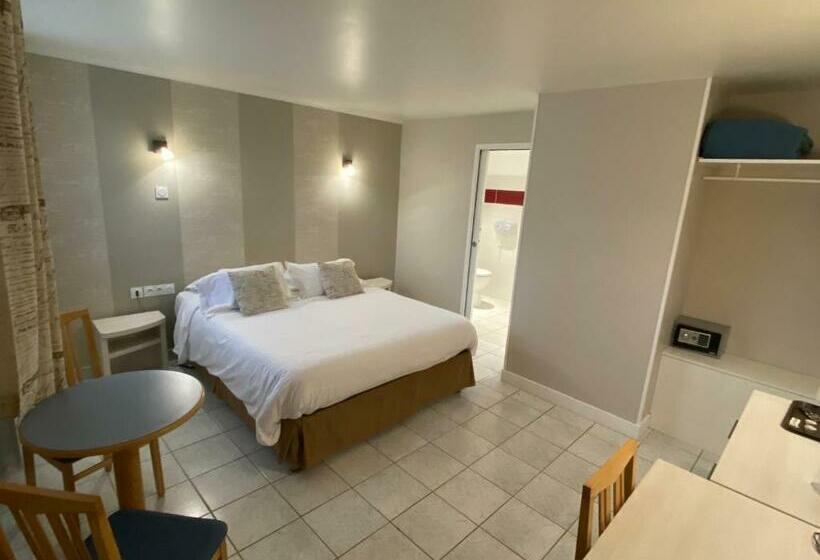 Номер Стандарт, Contact Hôtel   Motel Les Bleuets