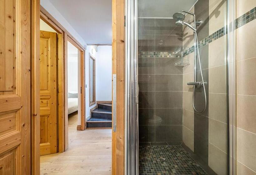 5 Bedroom Apartment, Eden Hotel, Apartments And Chalet Chamonix Les Praz