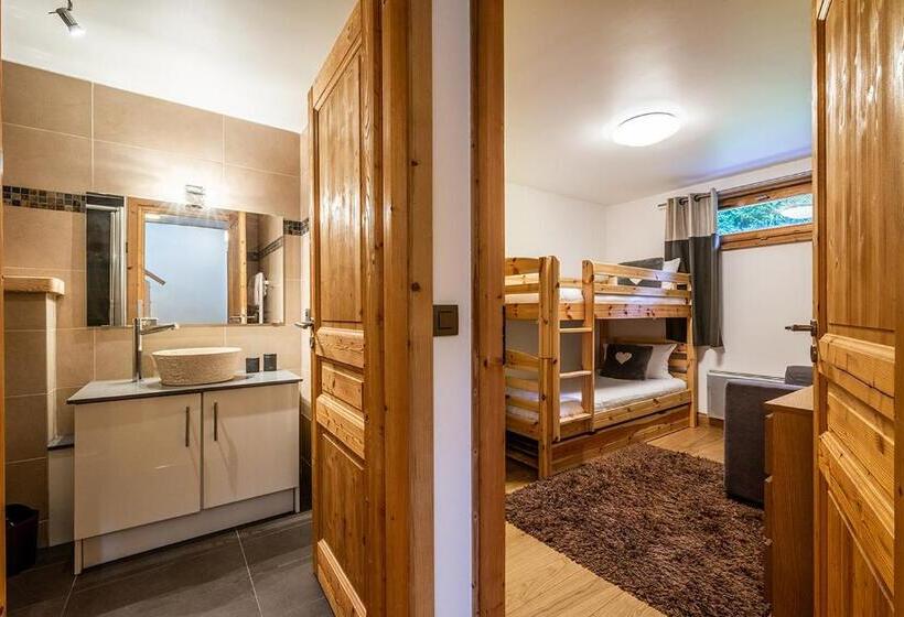 5 Bedroom Apartment, Eden Hotel, Apartments And Chalet Chamonix Les Praz