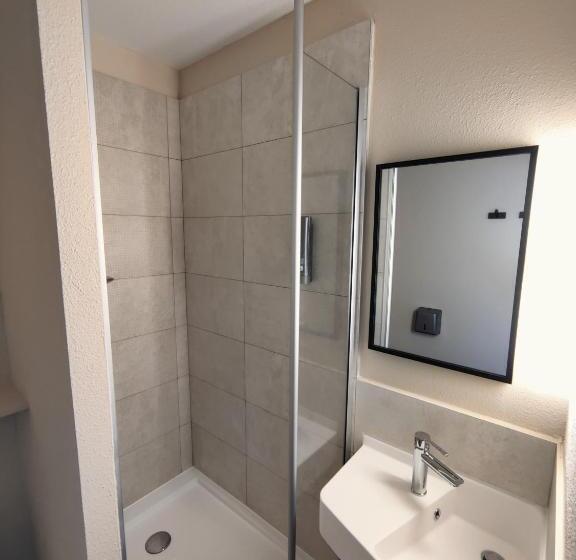 Семейный Номер, B&b Hotel La Rochelle Centre Les Minimes
