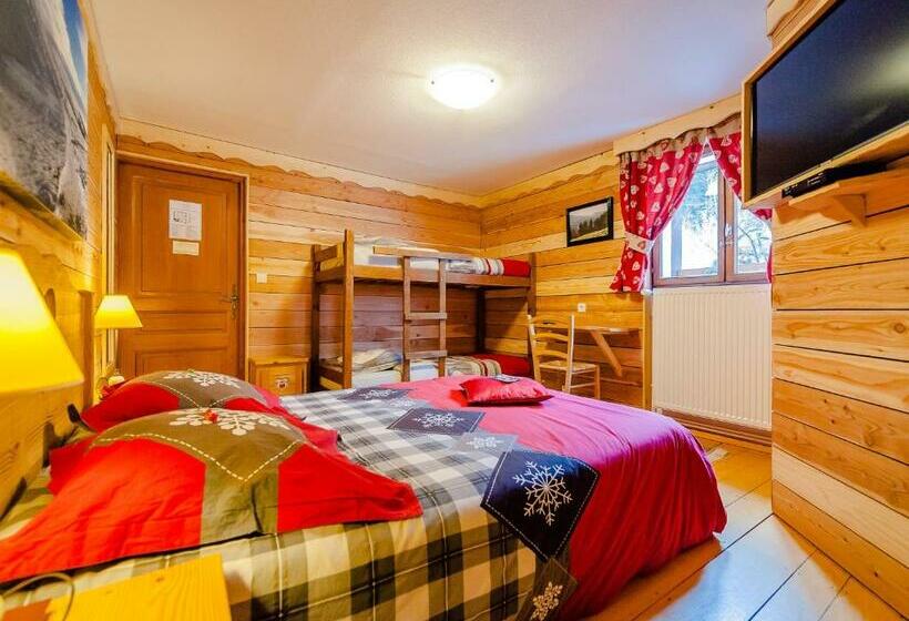 Четырехместный Номер Стандарт, Auberge De Liezey