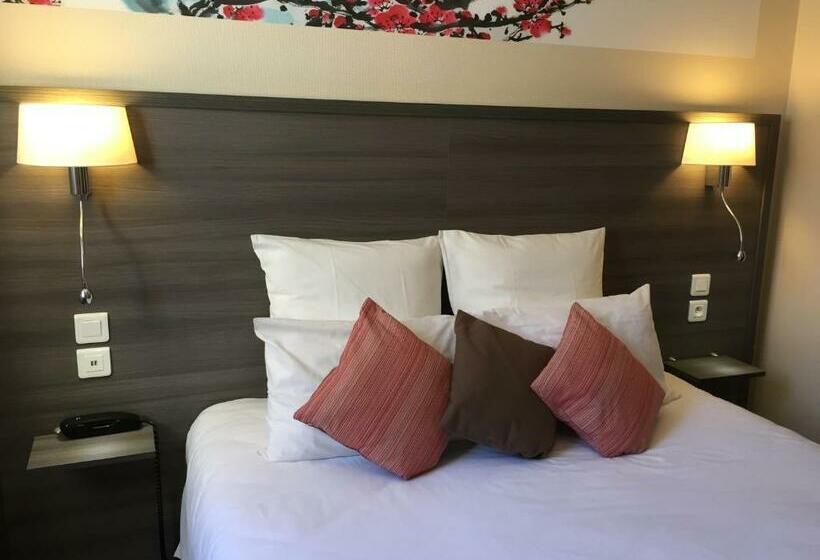 Номер Стандарт, Hôtel De L Avenue