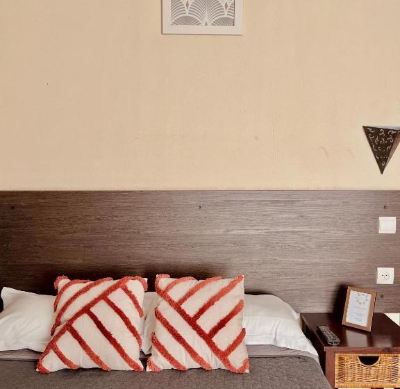 Номер Стандарт, Hôtel Le Nid