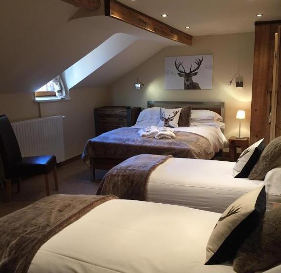 Семейный Номер, Hôtel Les Cimes