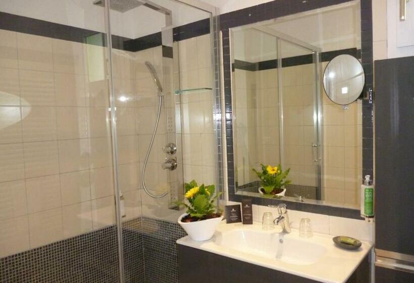 Апартаменты 1 Спальня, Hôtel Picardia