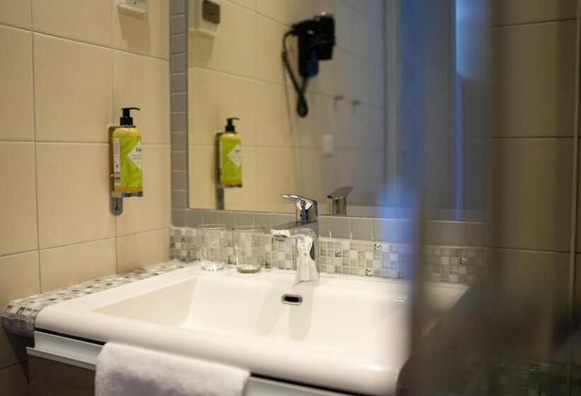 Номер Стандарт, Hôtel Picardia