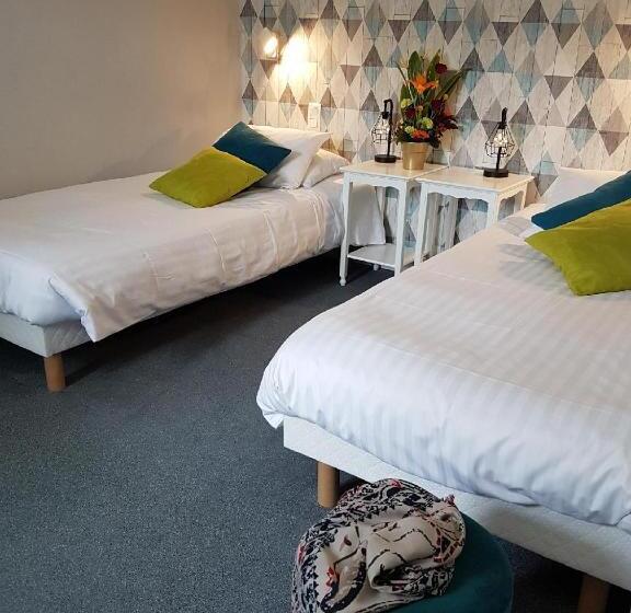 غرفة عائلية, Hôtel Picardia