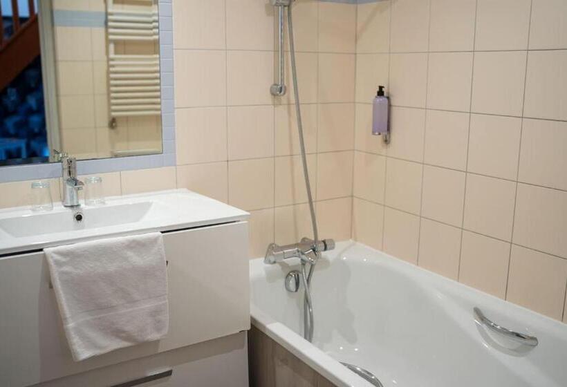 Номер Стандарт Трехместный, Hôtel Picardia