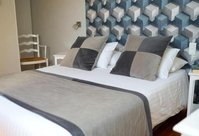 Номер Стандарт Трехместный, Hôtel Picardia