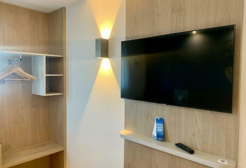 Номер Стандарт, Kyriad Montpellier Ouest St Jean De Védas   A709