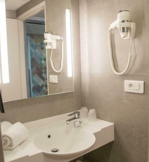 Номер Стандарт, Kyriad Montpellier Ouest St Jean De Védas   A709