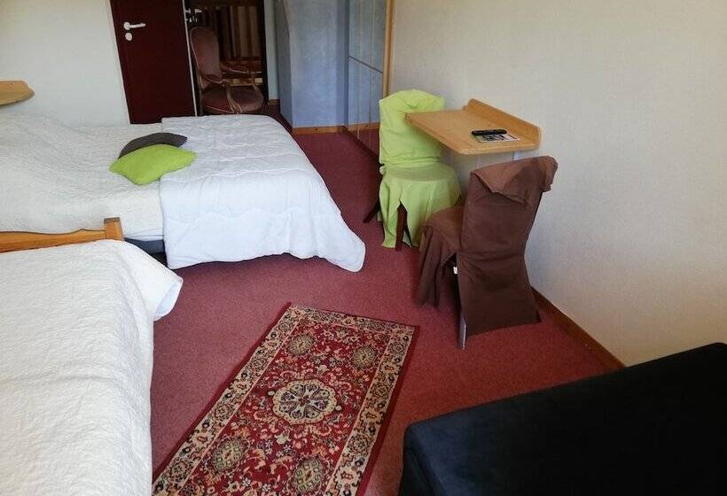 Четырехместный Номер Стандарт, L'Auberge d'Eygliers