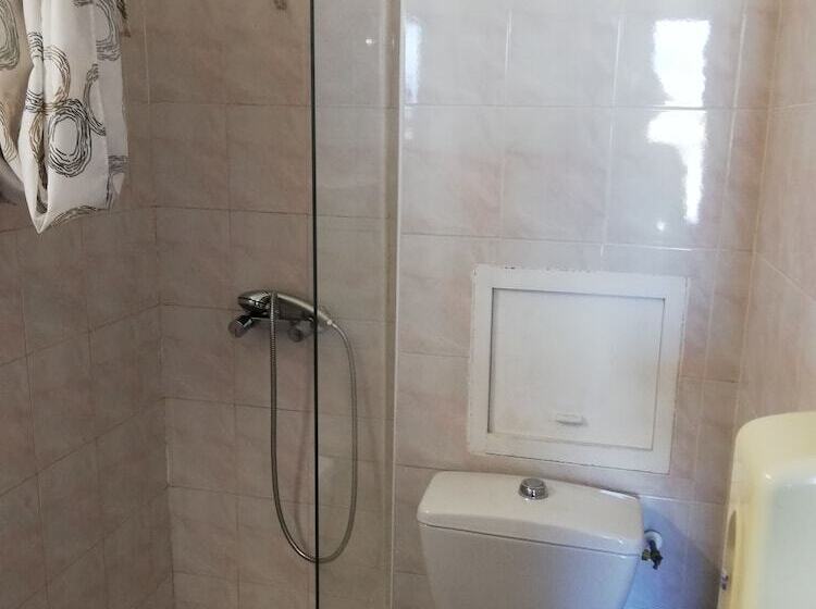 Номер Стандарт Трехместный, L'Auberge d'Eygliers