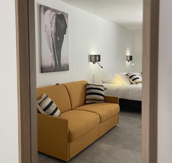 Четырехместный Номер Стандарт, Les Loges Du Luberon