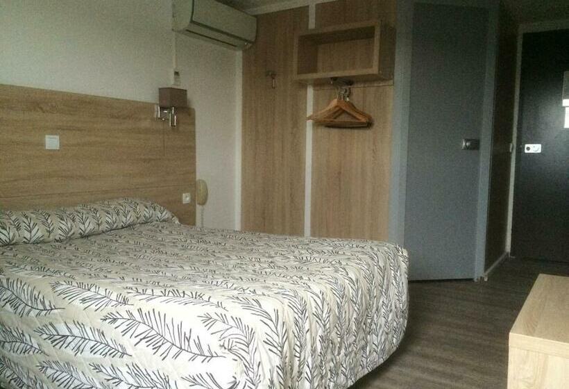 Quarto Estandar, Les Tourrades