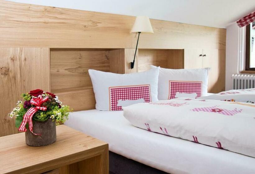 Номер Premium с Балконом, Alpengasthof Hotel Schwand