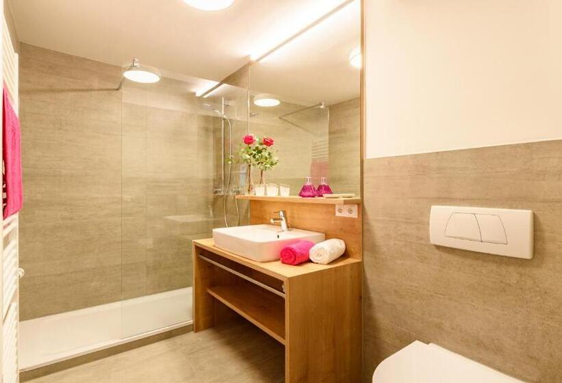 Номер Deluxe с Балконом, Alpengasthof Hotel Schwand