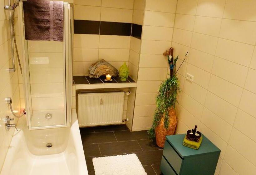 Номер Стандарт, Bavaria City Hostel   Design Hostel