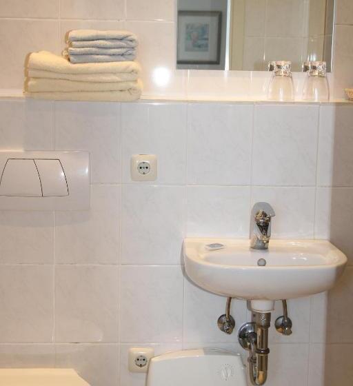 Comfort room with view, Romantic Pension Albrecht   Since 1901