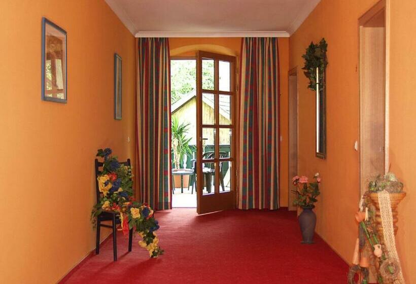 Номер Стандарт, Gasthof Hotel Dilger