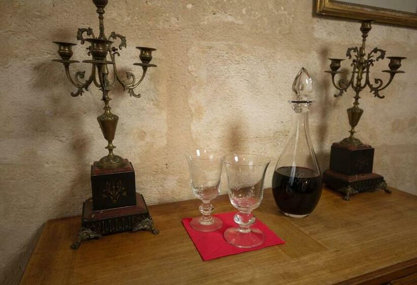 اتاق استاندارد, Au Coeur De Bordeaux B&b