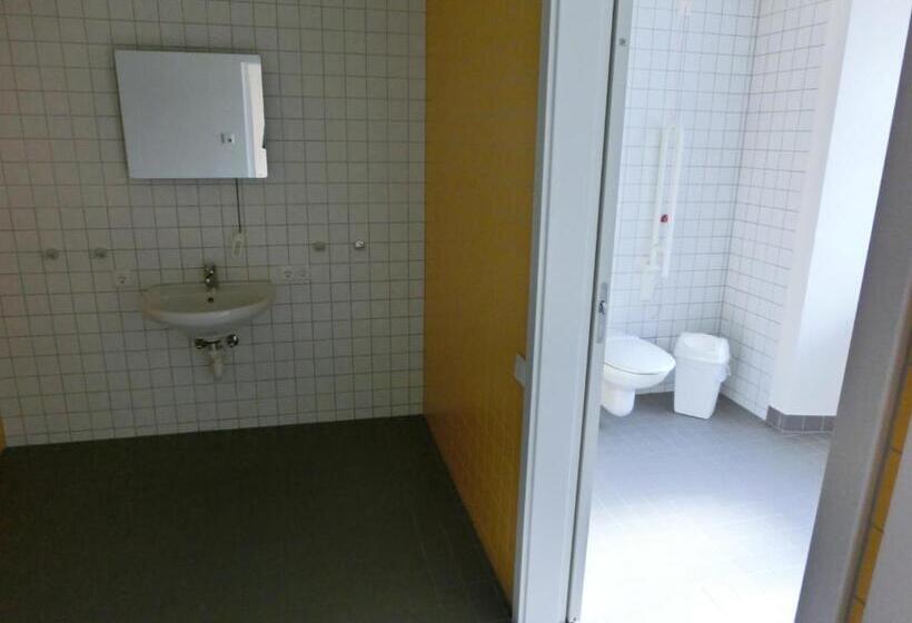 Кровать в Общей Комнате, Jugendherberge Rottweil