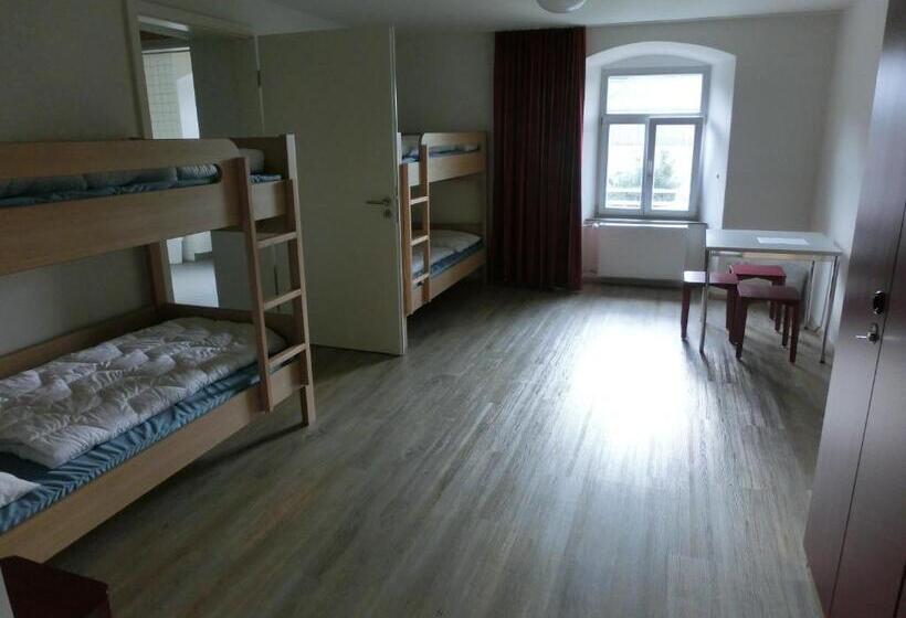 Кровать в Общей Комнате, Jugendherberge Rottweil