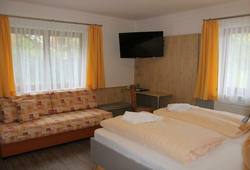 Семейный Номер, Landhotel Gasthof Zwota