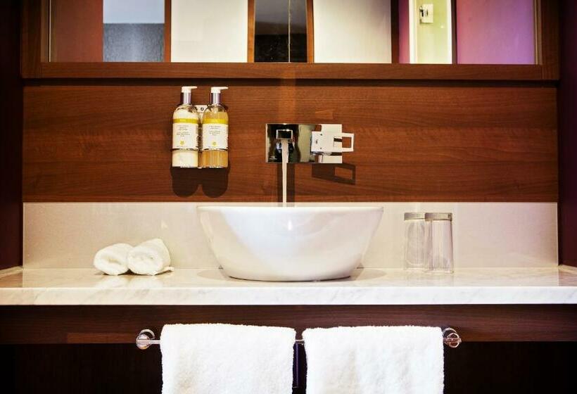 חדר דחוקס עם מיטת קינג, San Pietro Hotel & Restaurant