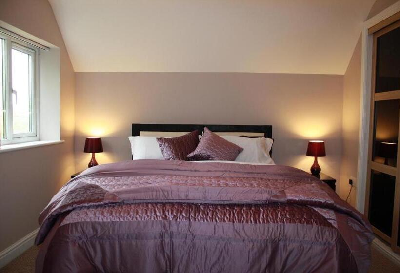 Семейный Номер, B&b Dorwyn Manor