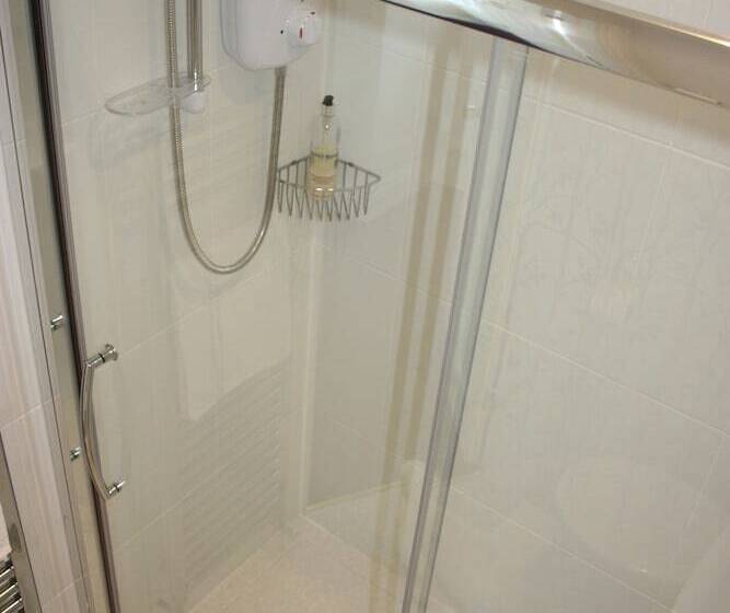 4인용 스탠다드 룸, Linhill Guest House
