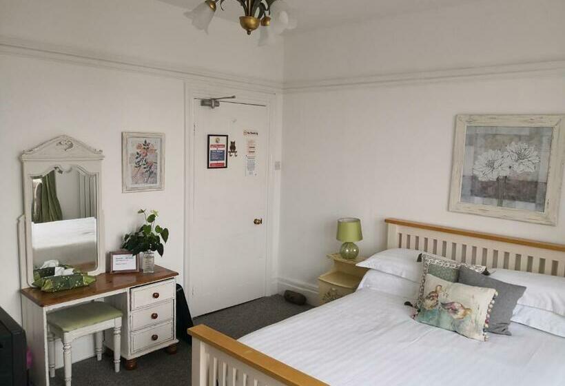 اتاق سوپریور با چشم‌انداز دریا, Sunset Guest House