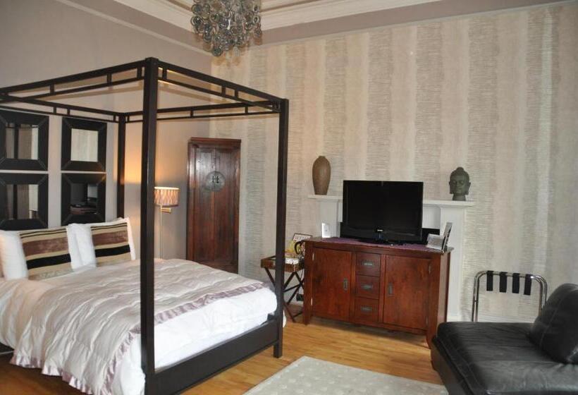 Номер Стандарт, The Bank Guest House