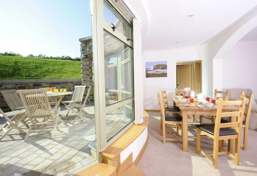 Номер Стандарт, Trevose Golf And Country Club