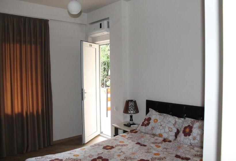 اتاق راحتی, Ponto