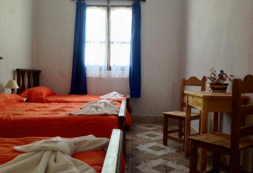 اتاق استاندارد چهار تخته, Hostería Don Arturo