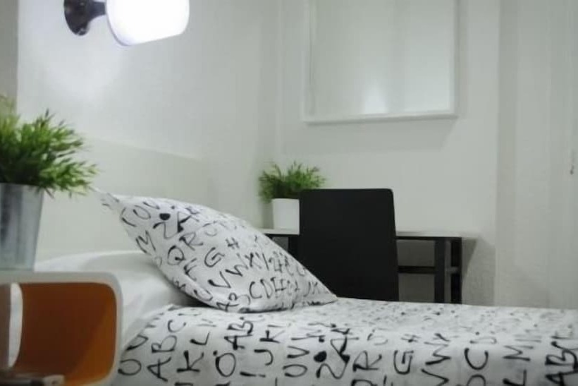 اتاق استاندارد یک نفره, Hostal On Dormire Valencia